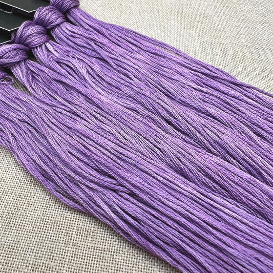 Roxy Floss Collection 8yd Amethyst